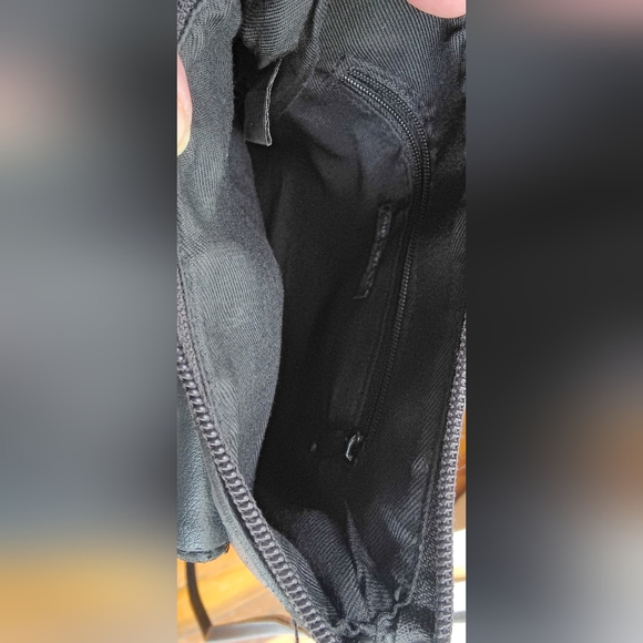 Nine West Leather Crossbody purse - Black - Picture 4 of 6